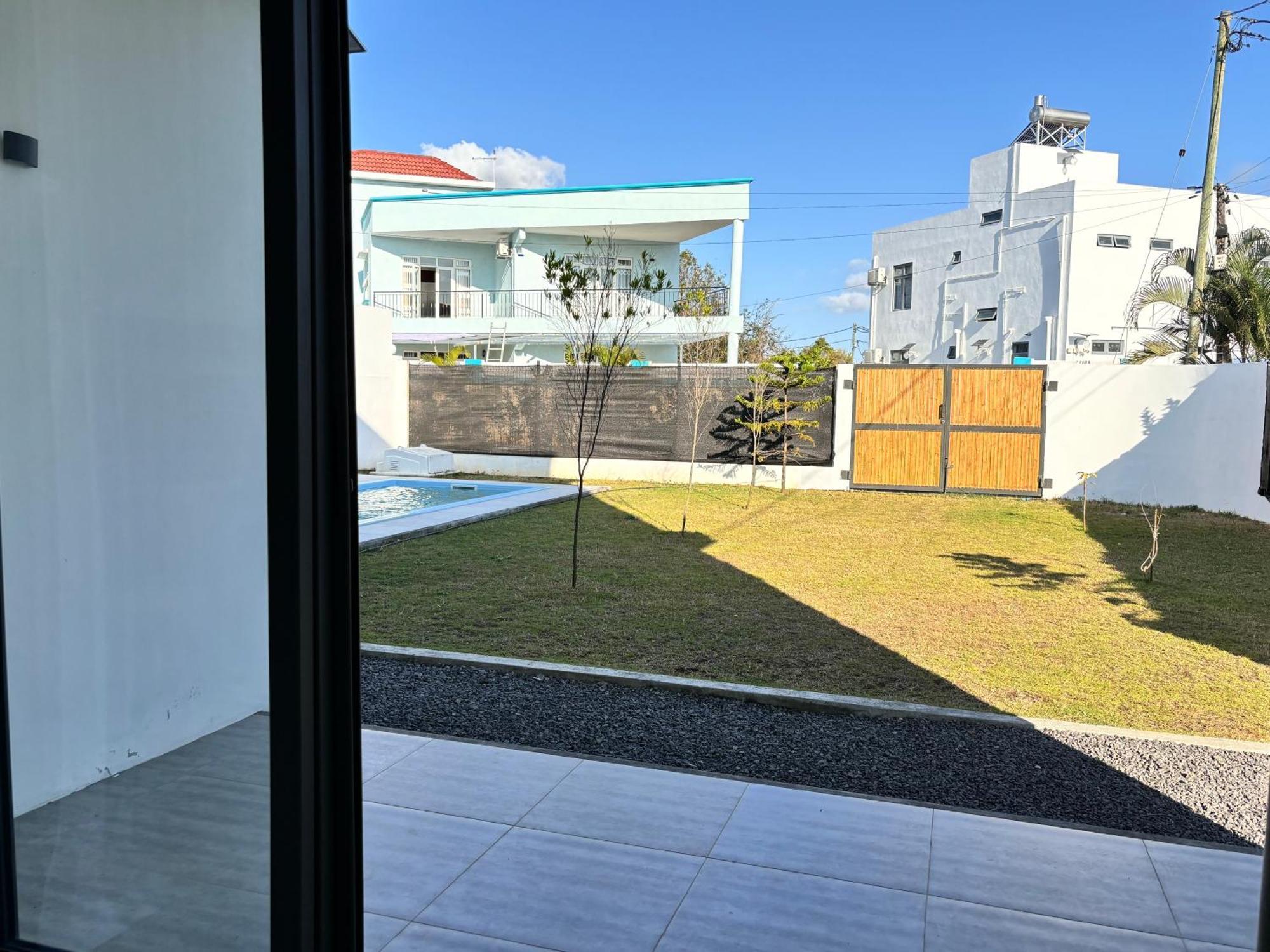 Maison Mont Choisy - One Or Two Bedrooms Apartment Тру-о-Биш Экстерьер фото