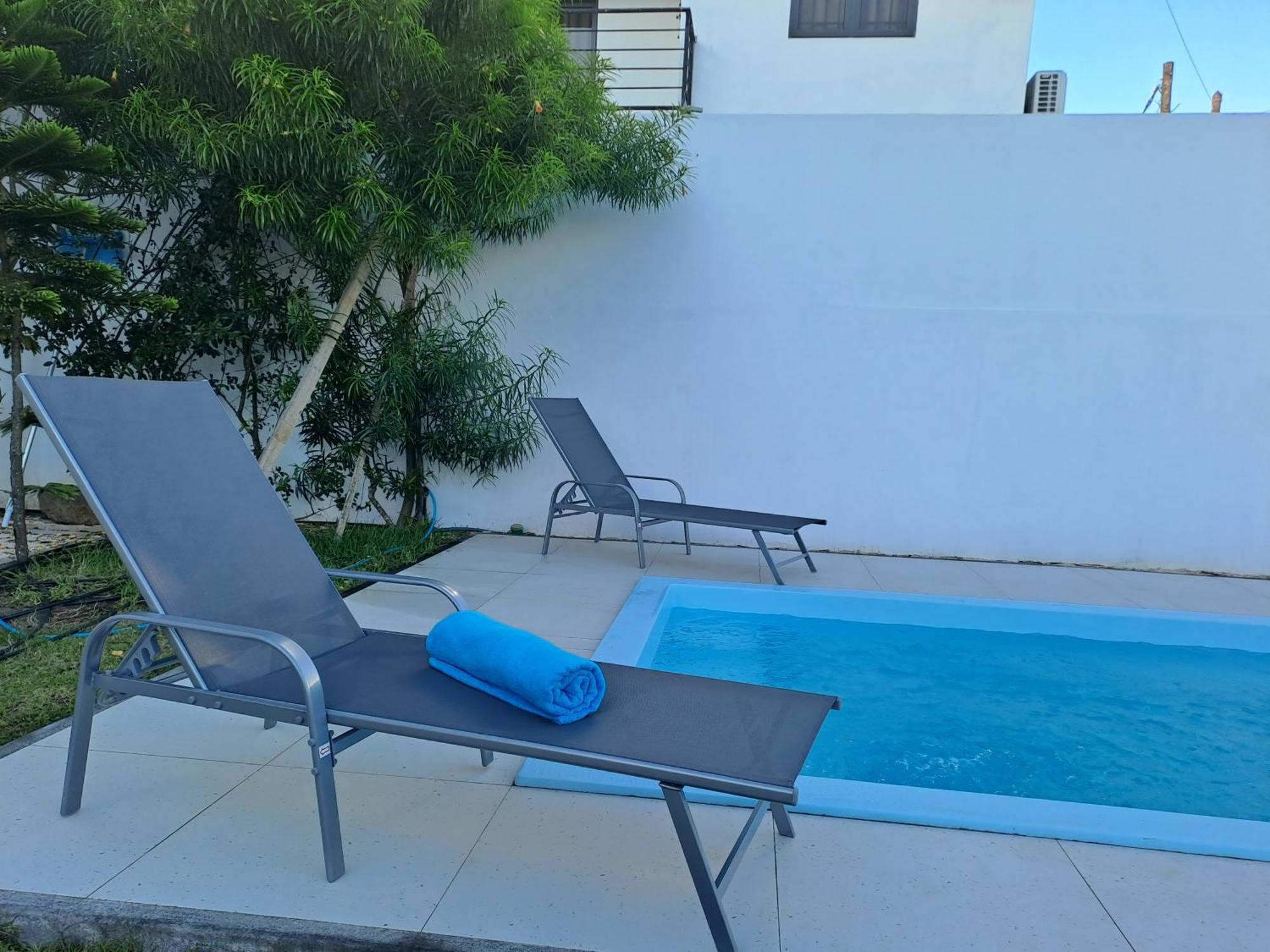 Maison Mont Choisy - One Or Two Bedrooms Apartment Тру-о-Биш Экстерьер фото